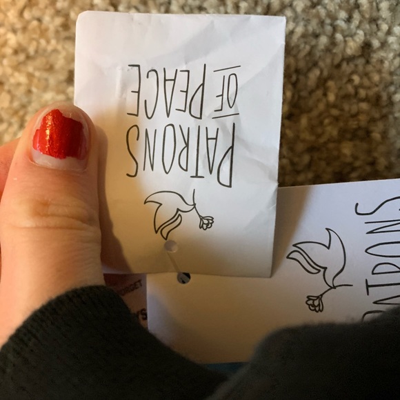 Tilly’s Romper - Picture 4 of 6